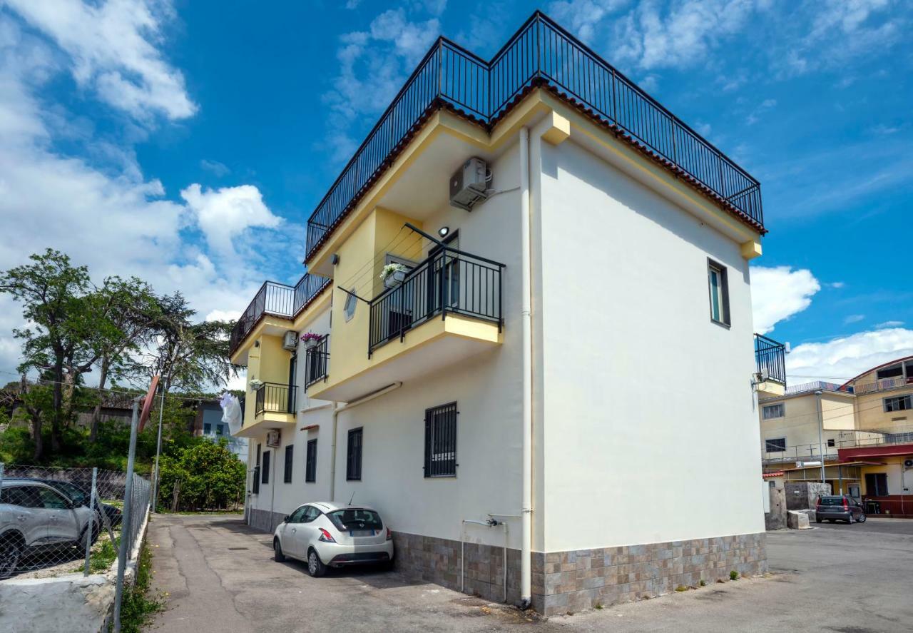Nives Bed & Breakfast ปอมเปอี ภายนอก รูปภาพ