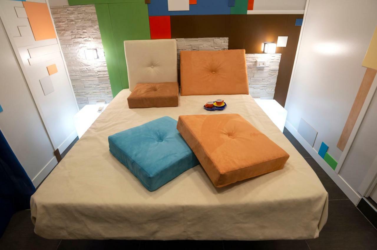 Nives Bed & Breakfast ปอมเปอี ภายนอก รูปภาพ
